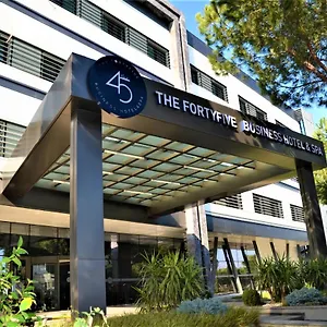 4* Otel The Fortyfive Business &
