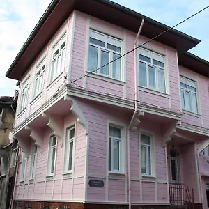 https://piya-hostel.istanbul-turkeyhotels.com